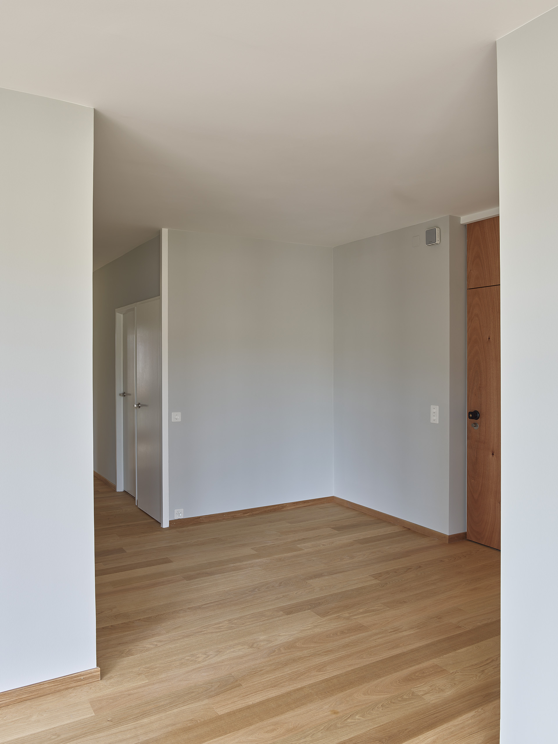 Ahp0046 AIQ4 002689 J2560